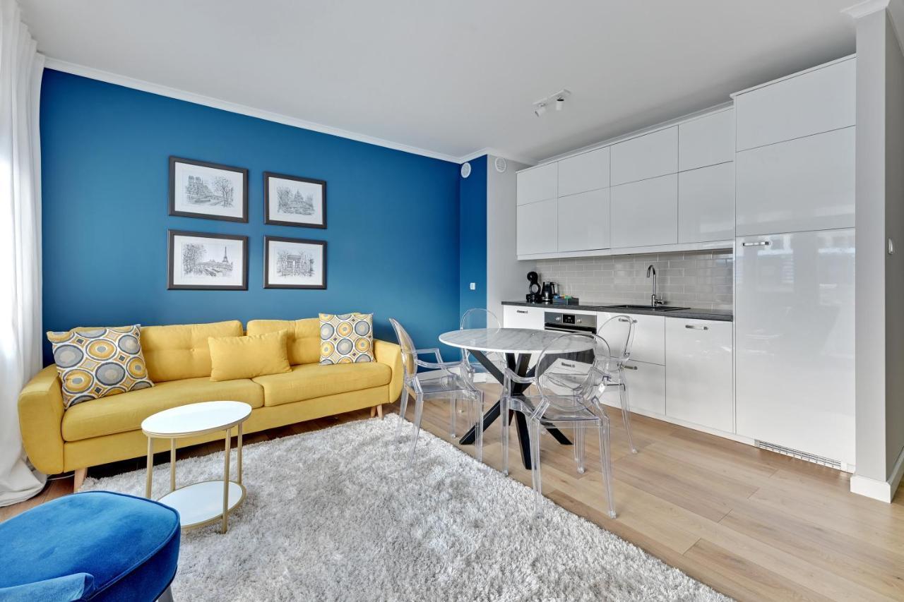 Downtown Apartments Sadova City Center & Parking Danzica Esterno foto